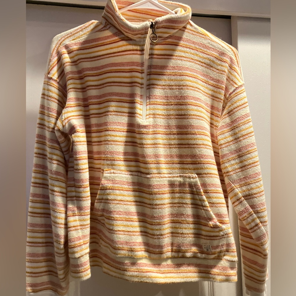 Billabong 1/4 zip size medium
